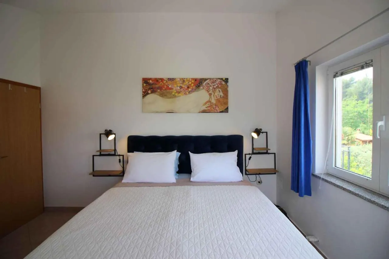 Apartment In Porec/Istrien 10277 0*, פורץ קרואטיה